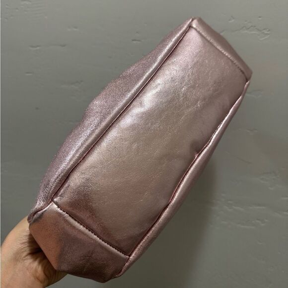 Pearlescent Pink Lambskin Handmade “Bow” Shaped Kisslock Slouchy Bag, Multi Use - Picture 15 of 16